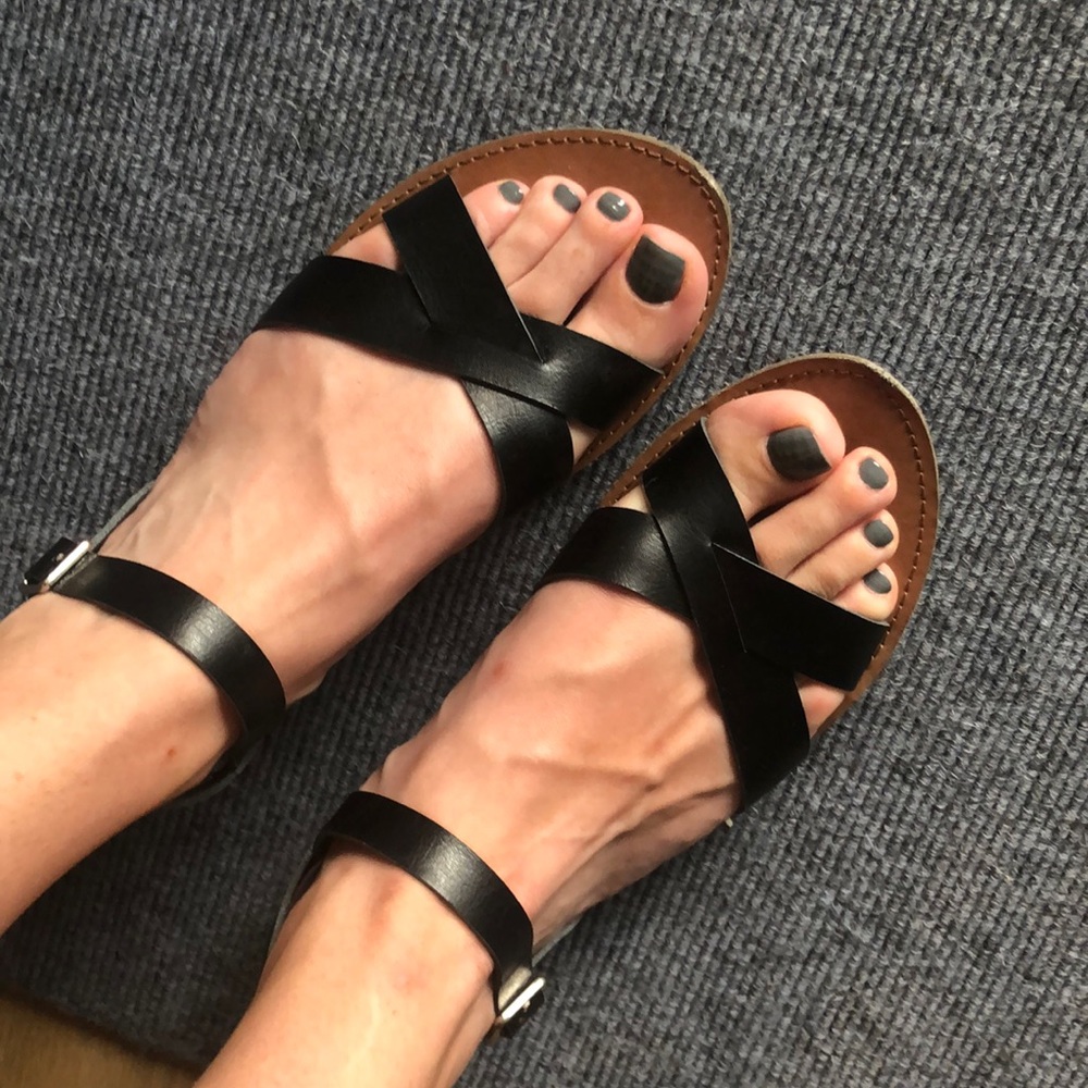 Merona Sandals w/ black straps